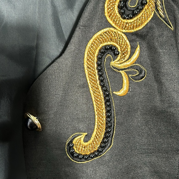 Blue Vintage Beaded Embroidered Skirt Suit Set size 18 Black and gold vintage - Picture 11 of 17